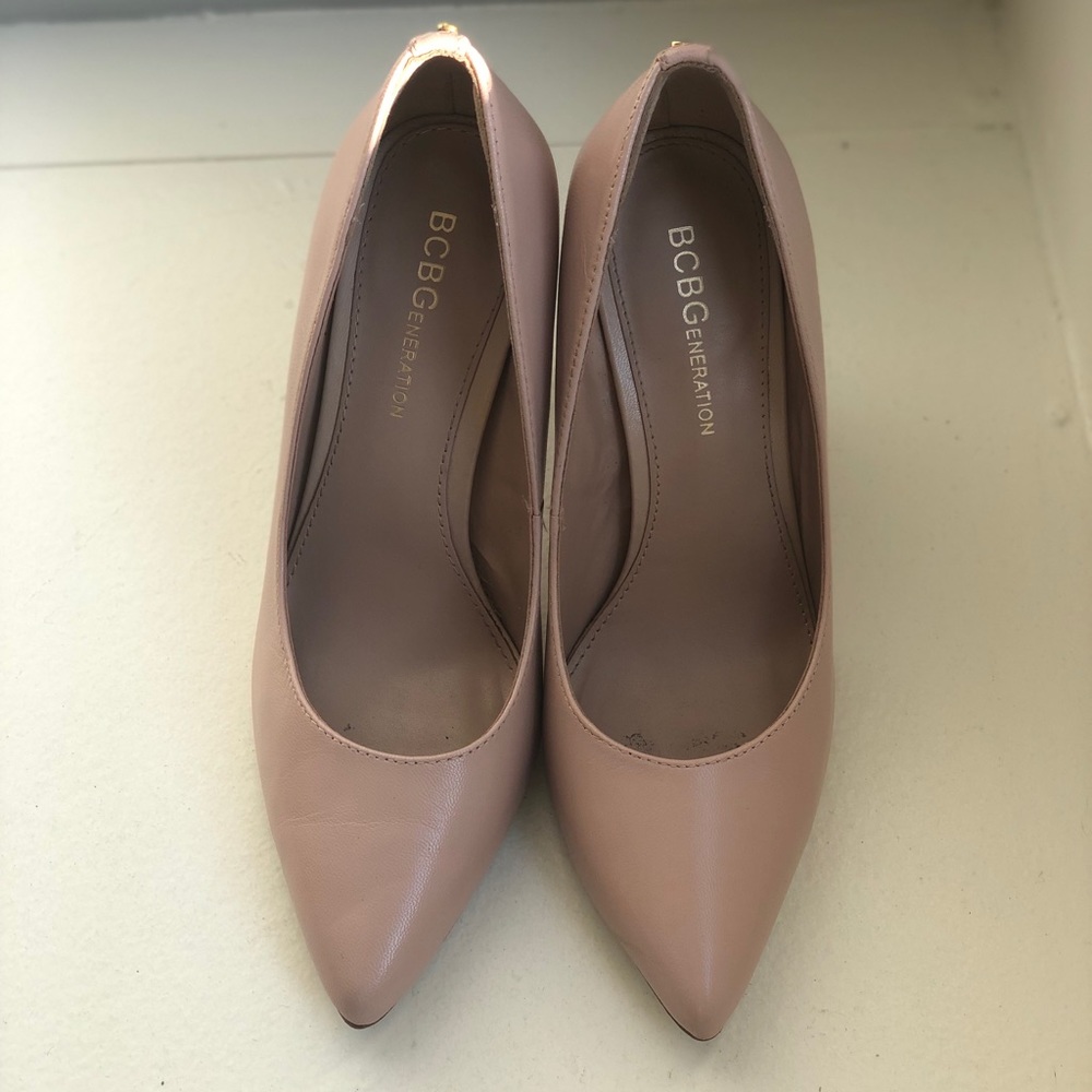 BCBGeneration Pumps/Heels